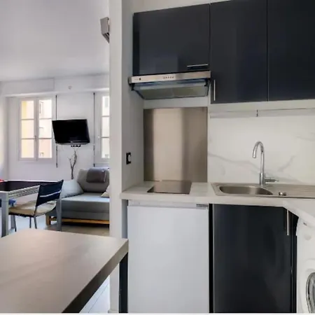 Beautiful & Cosy Studio - Port De Apartment Nice