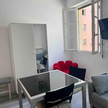 Beautiful & Cosy Studio - Port De *