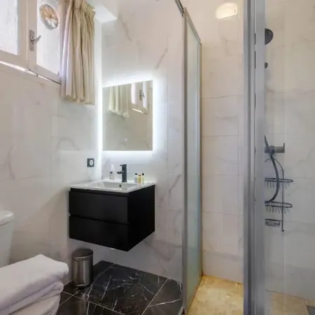 Beautiful & Cosy Studio - Port De * نيس